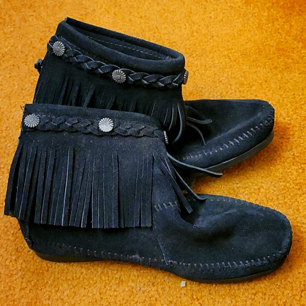 Minnetonka mocassins